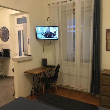 Rustic Apartman Budapeşte Dış mekan fotoğraf